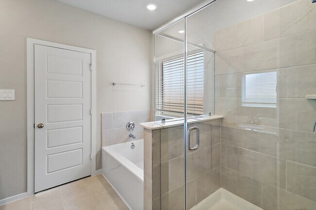 Building Photo - 12039 Meandering Strm Dr