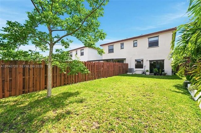 Building Photo - 25540 SW 108th Ave