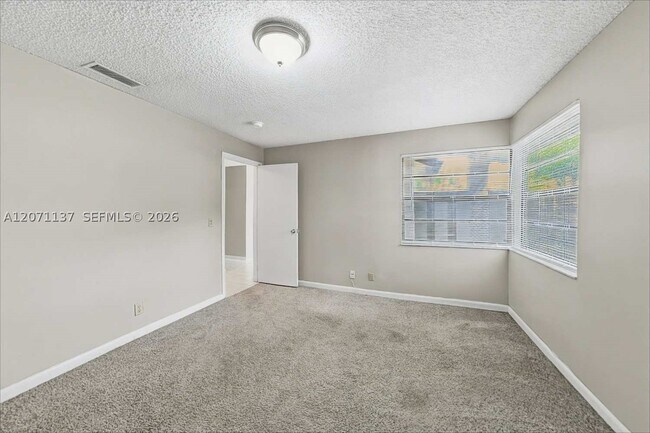 Building Photo - 381 Deer Creek Wildwood Ln E