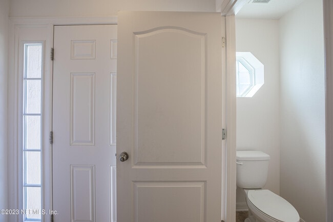 Building Photo - 11657 Hickory Oak Dr