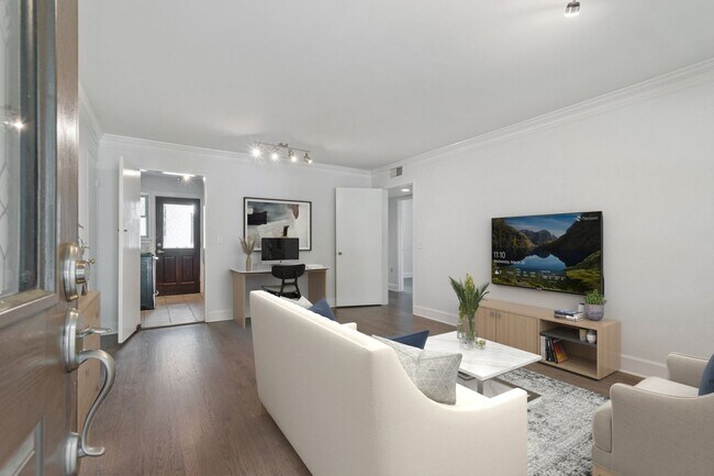 Building Photo - Chesterfield C-7