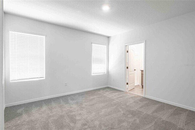 Building Photo - 4827 Cranberry Wy