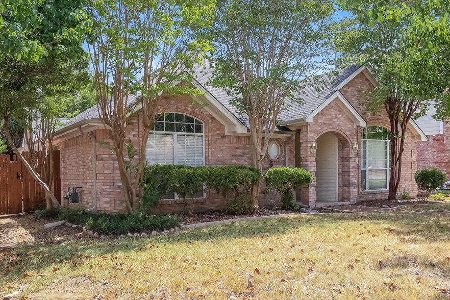 Building Photo - 863 Sonora Ln