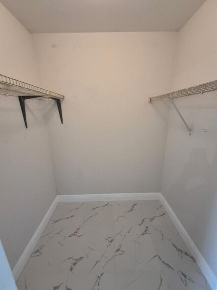 Building Photo - 3198 49th Ln S