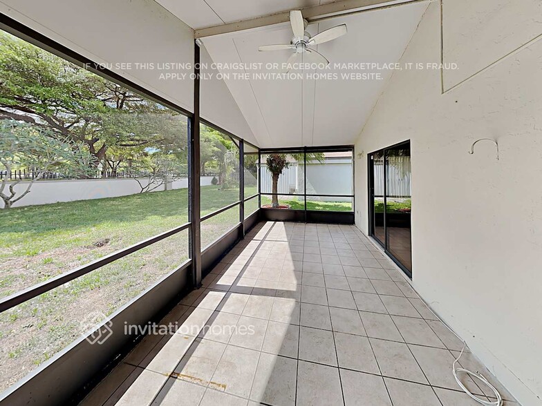 Building Photo - 2210 NW 33rd Terrace