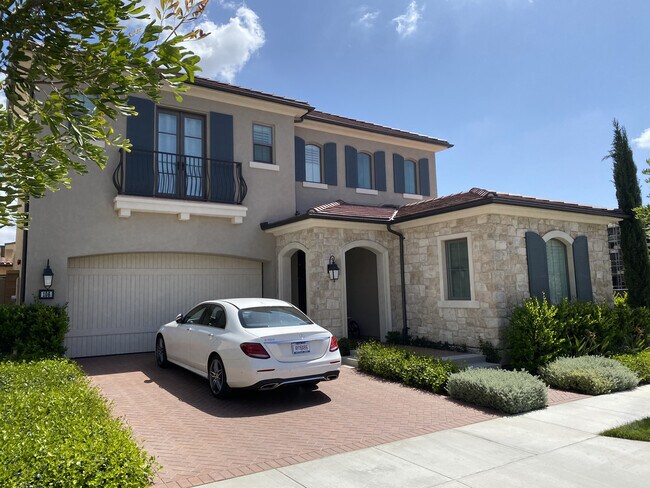 Building Photo - 106 Landover