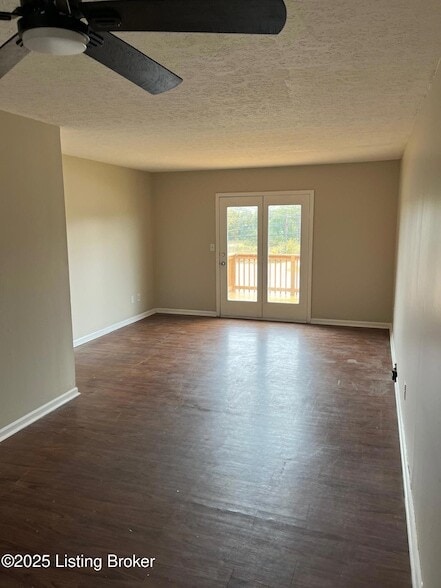 Building Photo - 1705 Cliff Ridge Ct