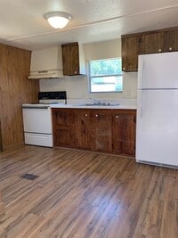 Building Photo - Affordable 2 bedroom, $775 a month. Call 8...