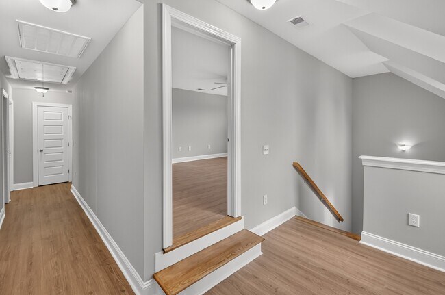Building Photo - 2848 Cason Ln