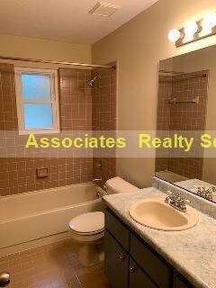 Building Photo - Westchester Manor wonderful SW location!