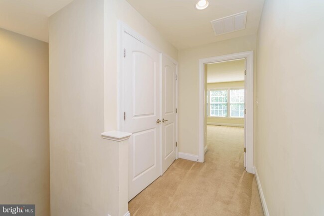 Building Photo - 8064 Criaza Branch Ct