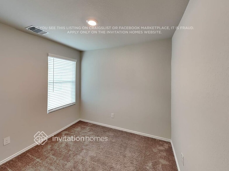 Building Photo - 5450 Verdugos Pl