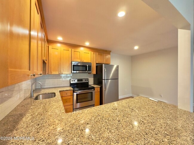 Building Photo - 1320 NJ-71