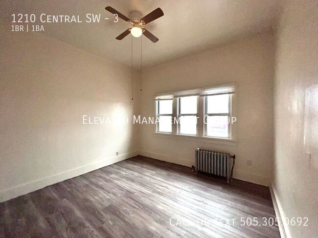 Building Photo - Charming One bedroom unit Ready for Move I...