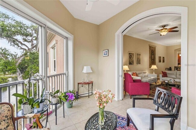 Building Photo - 5246 Manorwood Dr