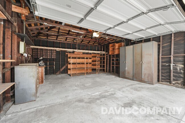 Building Photo - 6225 W 77th St