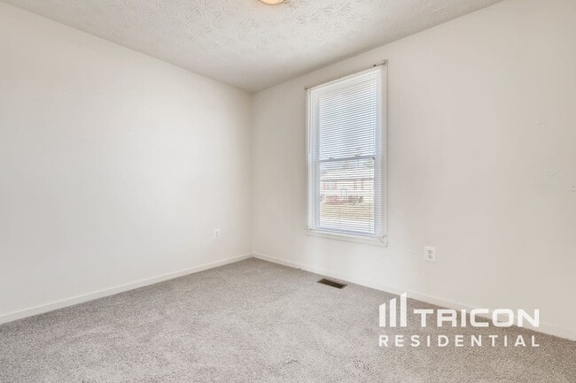 Building Photo - 7913 Jody Knoll Rd