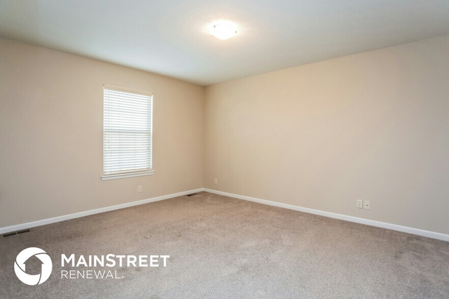 Building Photo - 807 E Rockville Terrace