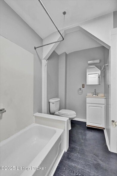 Building Photo - 2059 Alta Ave