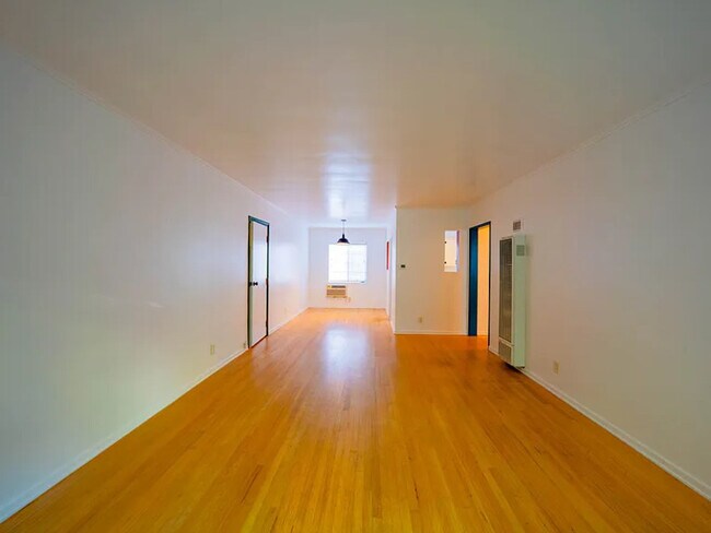 Building Photo - 4507 Finley Ave