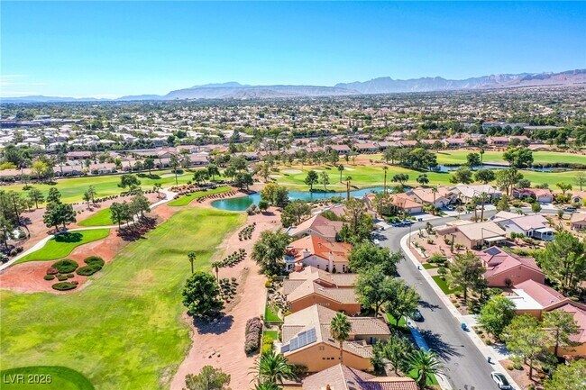 Building Photo - 2660 Crown Ridge Dr