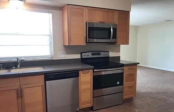 Building Photo - 12113 Mangloe Ct