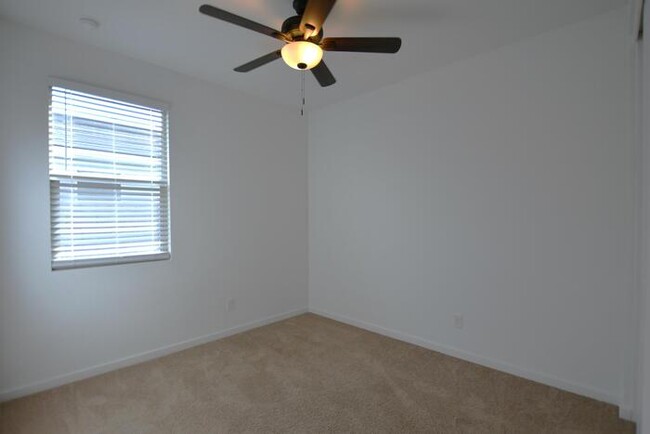 Building Photo - 4021 E Caitlin Dr