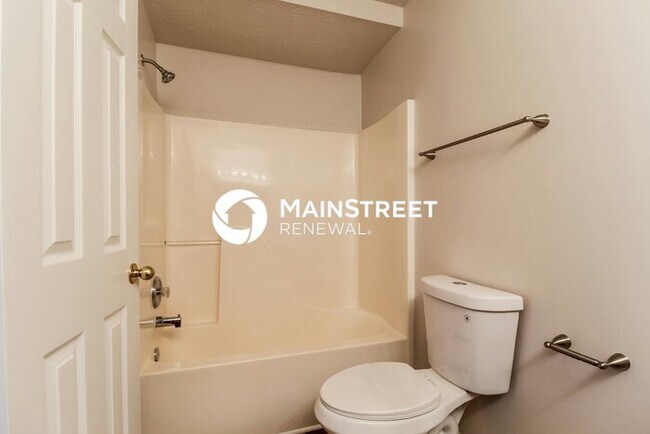 Building Photo - 3 Bedroom Pet-Friendly Home in Covington, GA with Main Street Renewal