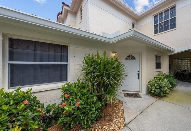 Building Photo - 640 Lalique Cir