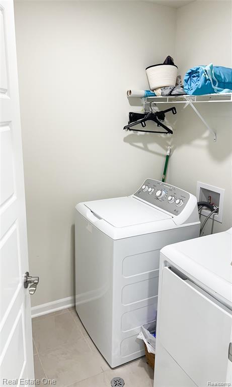 Building Photo - 4932 Glenora Dr