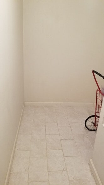 Storage room - 7910 E Camelback Rd