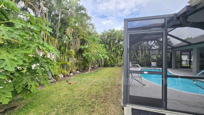 Building Photo - 2317 SW 44th Terrace