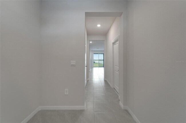 Building Photo - 17444 Crescent Moon Lp