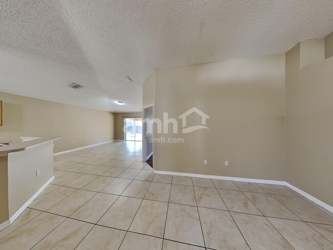 Building Photo - 942 Welch Hill Cir