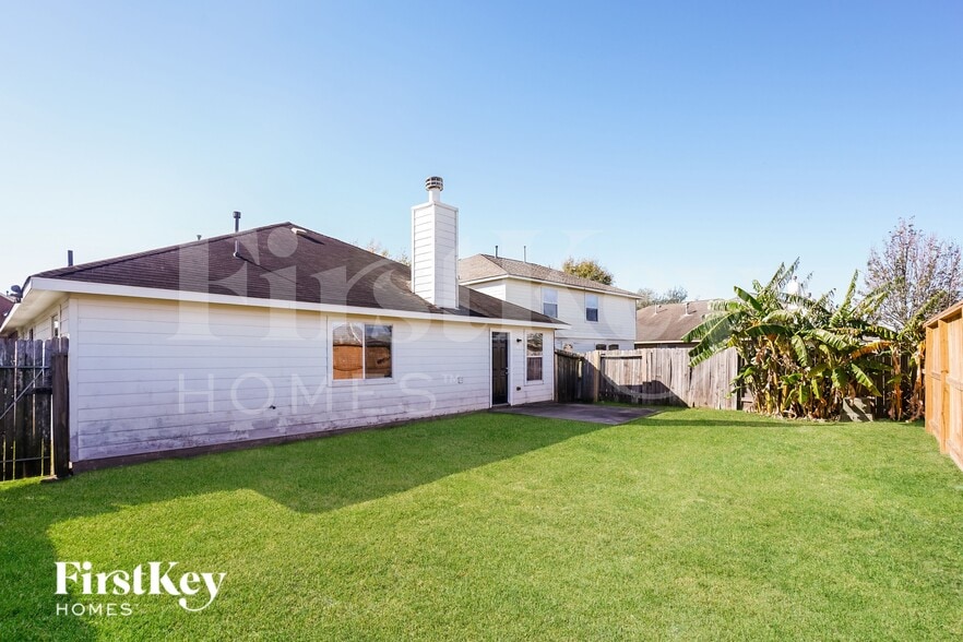 Building Photo - 2410 Hawthorne Brook Ln