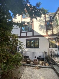 Building Photo - 16403 32nd Ave