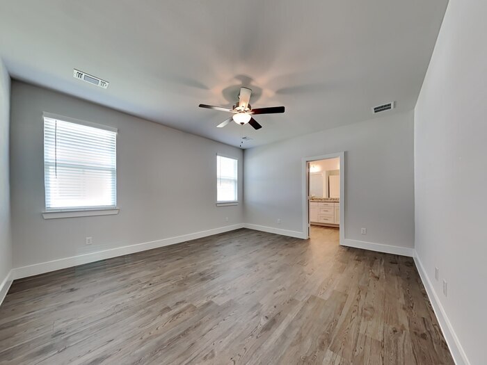 Building Photo - 1505 Marvin Gardens