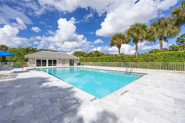 Building Photo - 4251 Lake Forest Dr