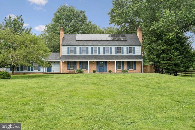 Building Photo - 13204 Lantern Hollow Dr