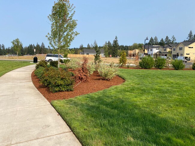 Building Photo - NEWER CONSTRUCTION! Beautiful Brand Home B...