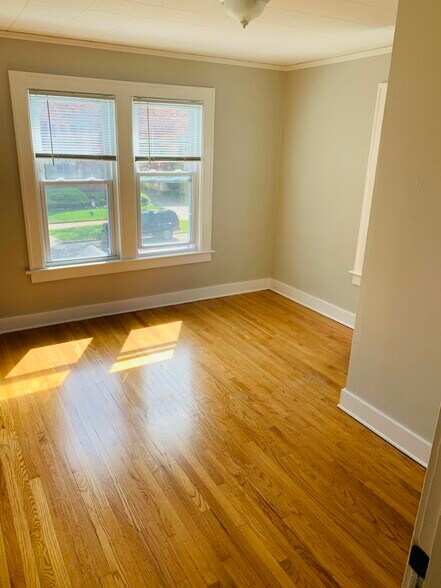 Building Photo - 1443 Fremont Ave NW