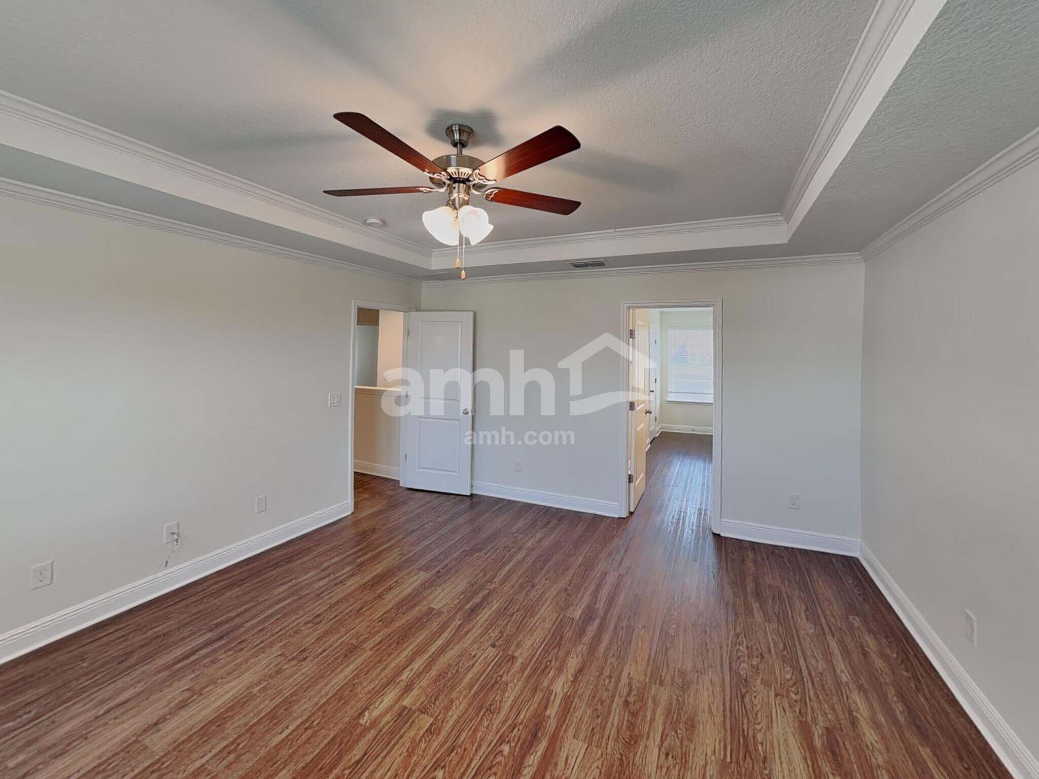 Building Photo - 815 Heavenly Dr