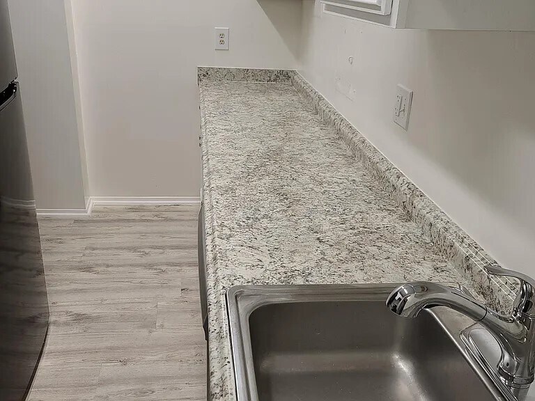 Building Photo - 501 Slaters Ln