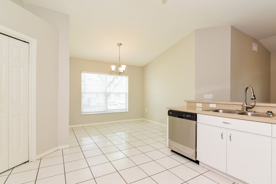 Building Photo - 1634 Audubon Trail