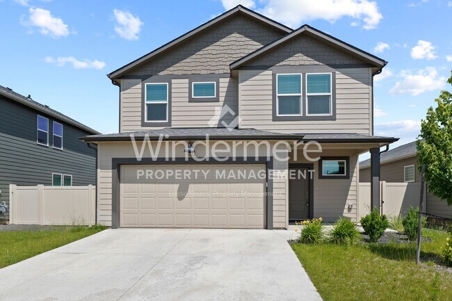 Primary Photo - ** MOVE IN SPECIAL ** 1/2 OFF 1ST FULL MON...