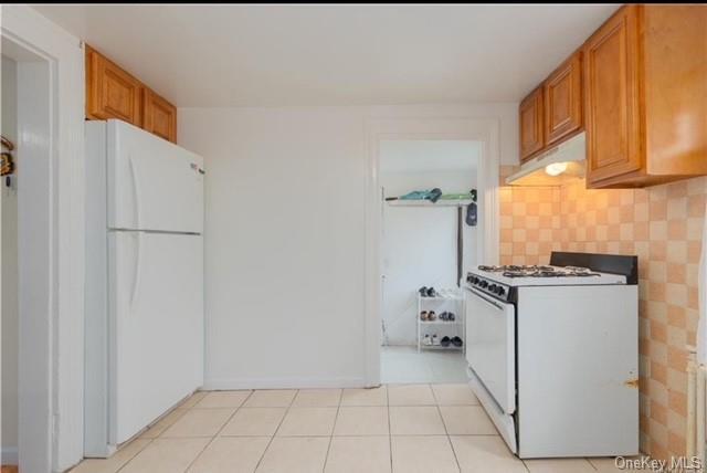 Building Photo - 4 Rockland Ave