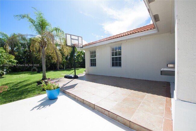 Building Photo - 27651 SW 155th Ave