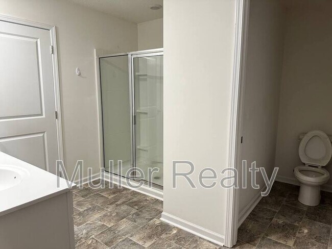 Building Photo - 6048 Bayonet Ln