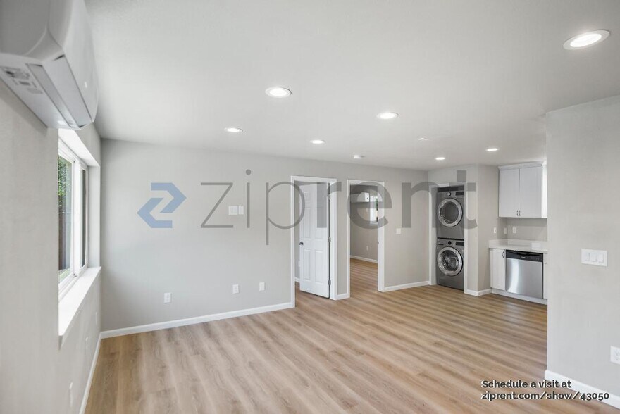 Building Photo - 1715 96th Ave