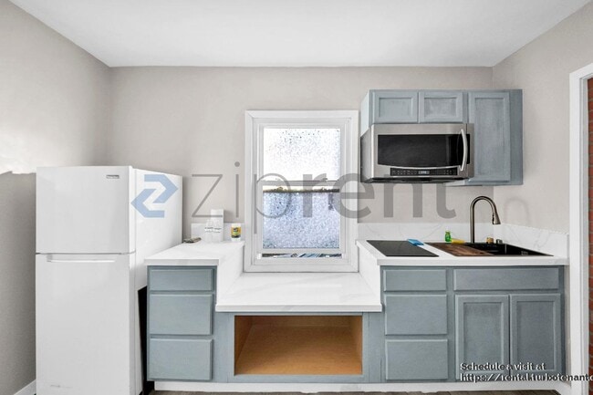 Building Photo - 10841 Washington Ave